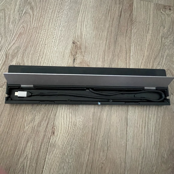 J5create USB-C  Dual HDMI Docking station 10 in 1 - Picture 3 of 12